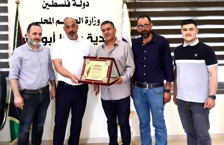 Ayash Real Estate Company Delegation Congratulates Surda Abu Qash Municipality on the New Municipal Council